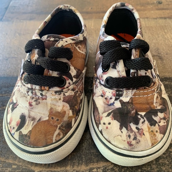 Vans ASPCA Toddler Sz 4 - Picture 4 of 8